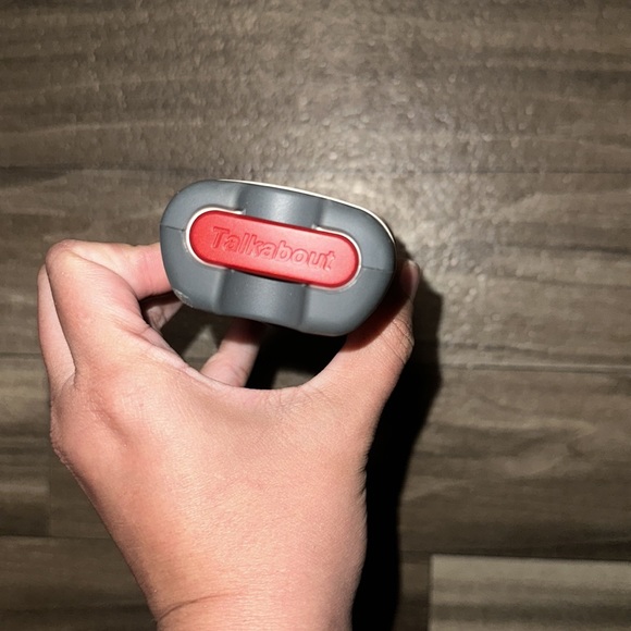 Motorola T260 Talkabout Radio - Picture 3 of 4